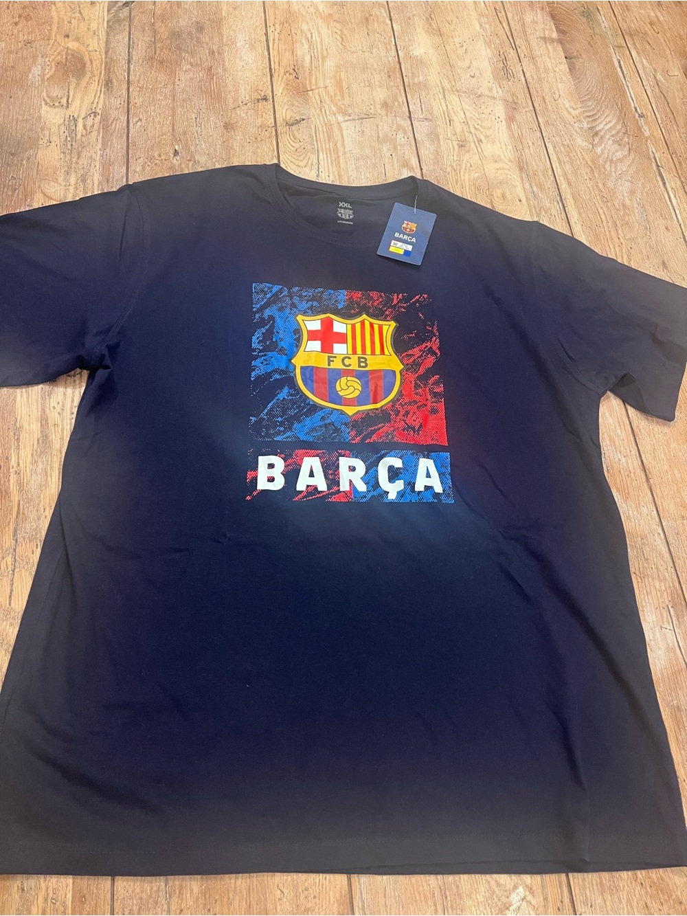 FC Barcelona Men's Navy Graphic Crewneck T-Shirt XXL BARÇA Crest Football Soccer